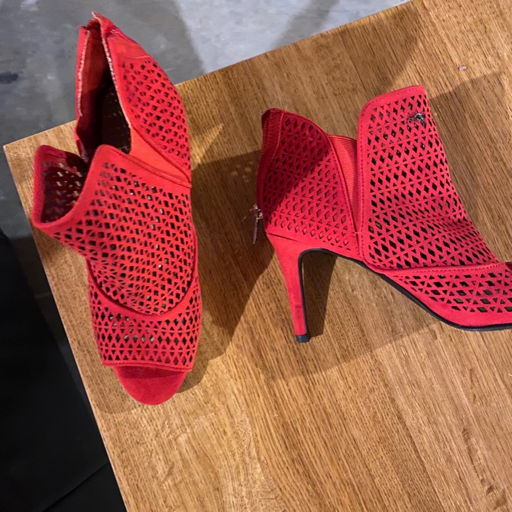 Cute Peep toe shoe boots